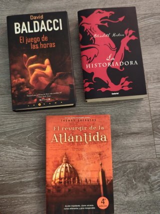Pack 15 libros todos por 18 euros