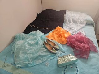 Lote pañuelos, fulares, zapatos y bolso