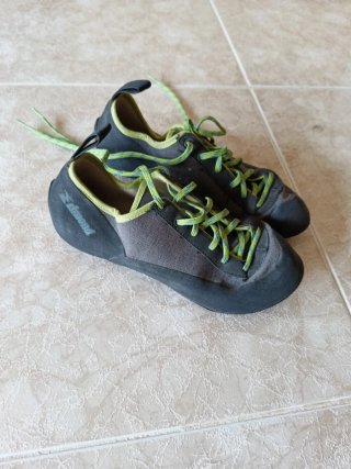 Pies de gato talla 38