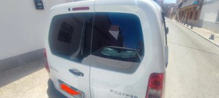Peugeot Partner 2011