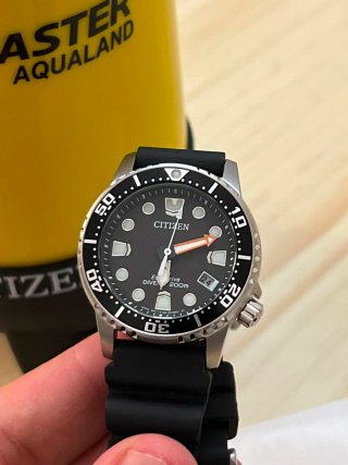 Orologio Citizen Eco-Drive Diver EO2020-08E unisex