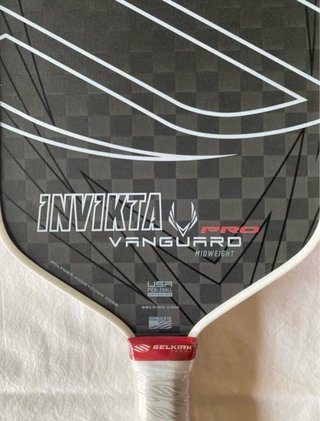 Pala Pickleball Selkirk Invikta Vanguard Pro