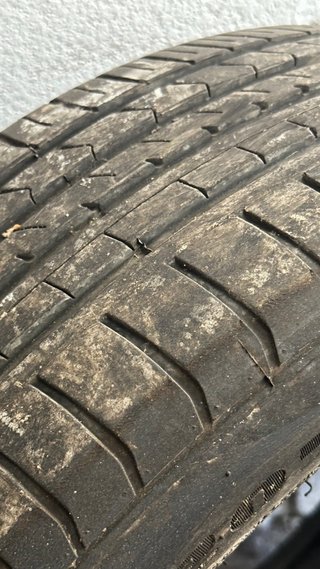 Neumático 205/55R16