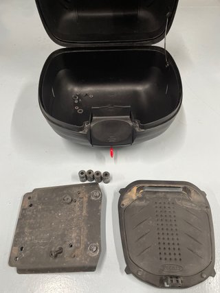 Baúl Shad SH29