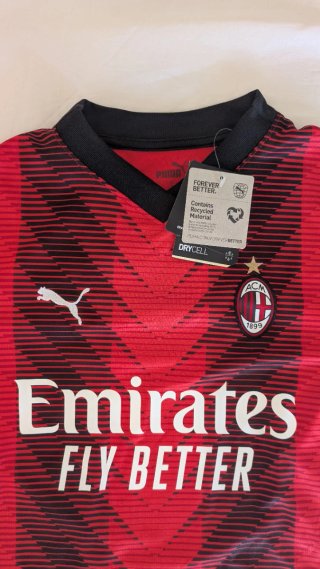 Camiseta primera Puma del AC Milan 23/24