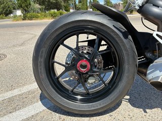 Ducati Streetfighter V4 Corse