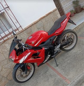 Yamaha TZR 50 Roja