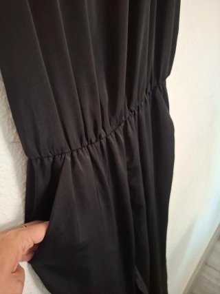 Mono negro con lentejuelas