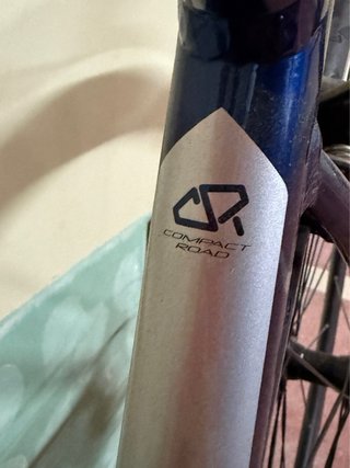 Bicicleta Giant S Shimano Claris Azul