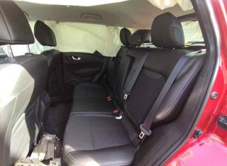 216660 faro 261558707rc renault kadjar 1.5 dci amt