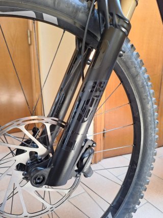 Mondraker Level RR 2023
