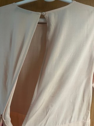 Vestido Kiabi rosa palo manga abullonada