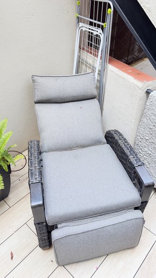 VARIOS MUEBLES REGALO SI TE LO LLEVAS TODO.