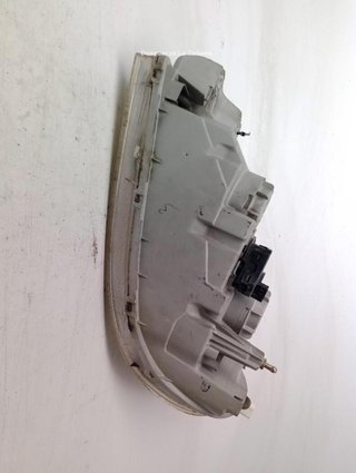 23184435 0k54e51030a faro derecho kia carnival 2.9
