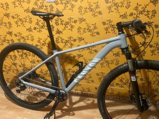 Bicicleta MTB Canyon 29