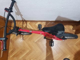 Bicicleta B TWIN 16 Roja