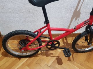 Bicicleta B TWIN 16 Roja