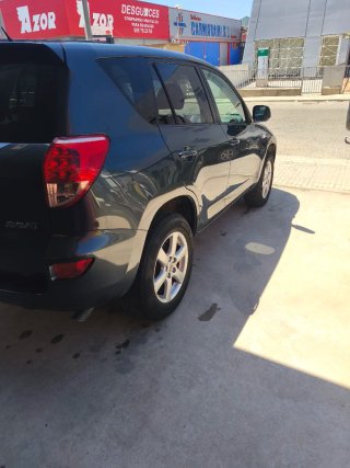 Toyota RAV4 2009