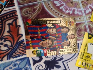 Cartas de fútbol leyendas (Messi, Ronaldo)