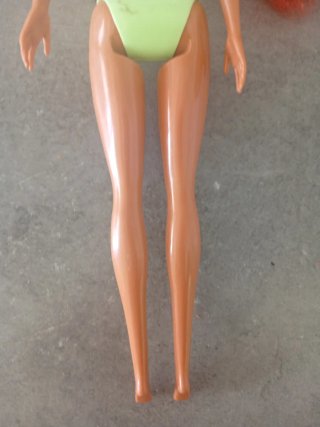 Muñeca Barbie Color Reveal 1987