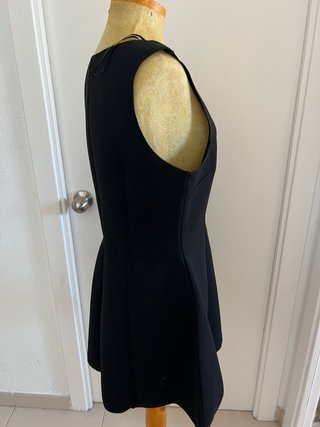 Vestido Peplum Negro