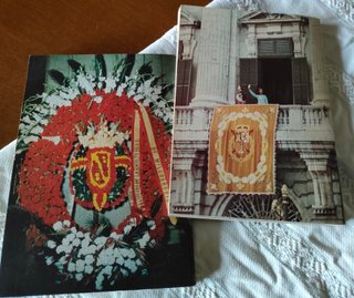 2 Libros fotos TVE acontecimientos Nov 1975