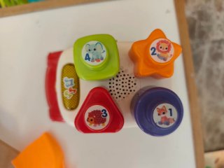 Mi Coche de Figuras con encajables VTech