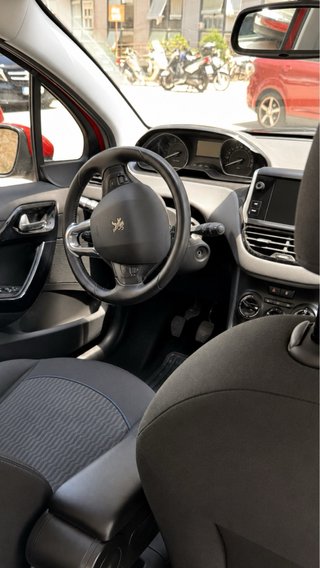 Peugeot 208 2018