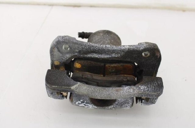 Mazda 106157 pinza freno delantera izq. 2 lim. ()