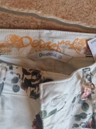 Pantalones Desigual Estampados Talla 34