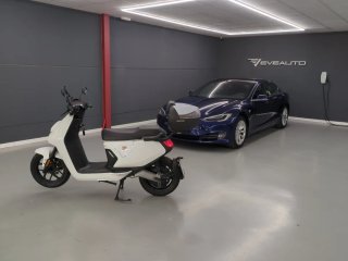 Moto Eléctrica vuelta a España, homologada 125