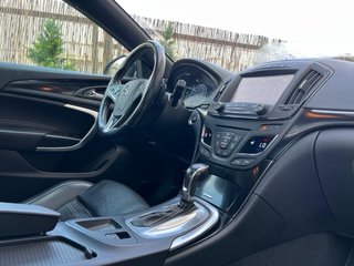 Opel Insignia OPC 2.8T 325cv 4x4 aut. 129.000 2017