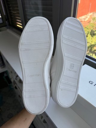 Calvin Klein Piel T.41 Blancas Nuevas (1)