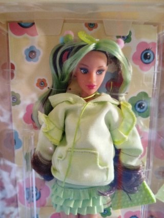 Muñeca Defa Lucy Love Verde