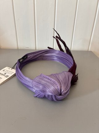 Tocado Zara Plumas Morado