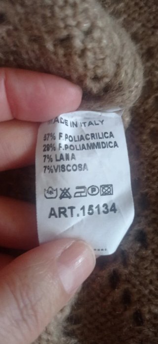 Jersey calado entretiempo