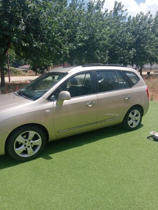 KIA Carens 2009Se vende kia caren del año 2009 mot