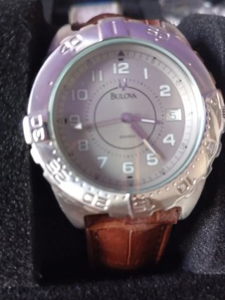Orologio Bulova donna viola e argento