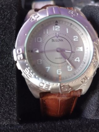 Orologio Bulova donna viola e argento