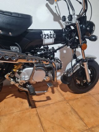 Replica Honda Dax 125cc