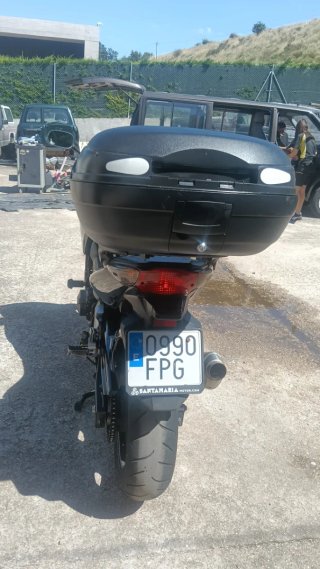 Honda CBF600S Negra