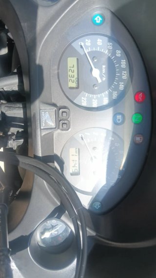 Honda CBF600S Negra