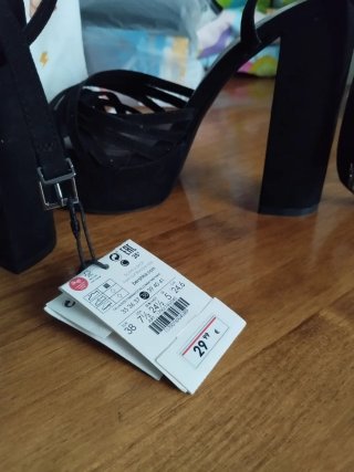 Zapatos de tacón Bershka negros talla 38