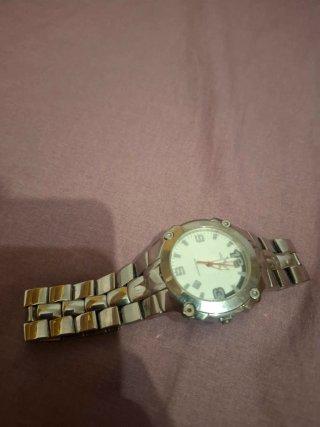 Reloj Viceroy de acero plateado resistente al agua