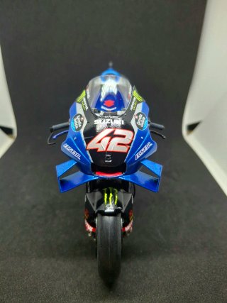 Modellino Suzuki GSX-RR Tamiya