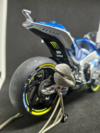 Modellino Suzuki GSX-RR Tamiya