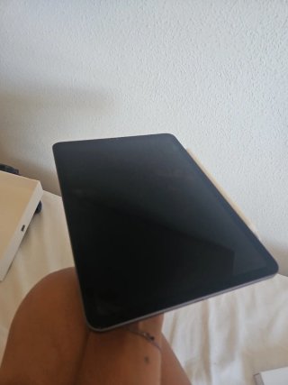 iPad Air 4 64GB + apple pencil + puntas apple pen