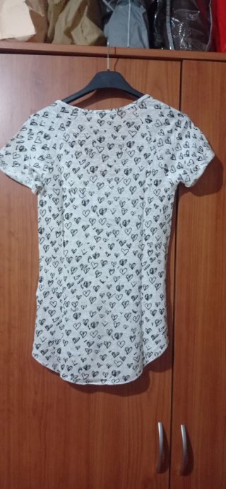 Camiseta Zara Corazones