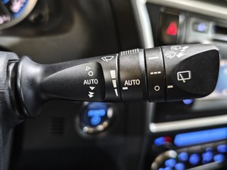 Toyota Auris Hybrid Active