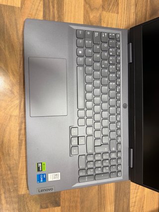 Lenovo Loq 15irh8 Portátil Gaming